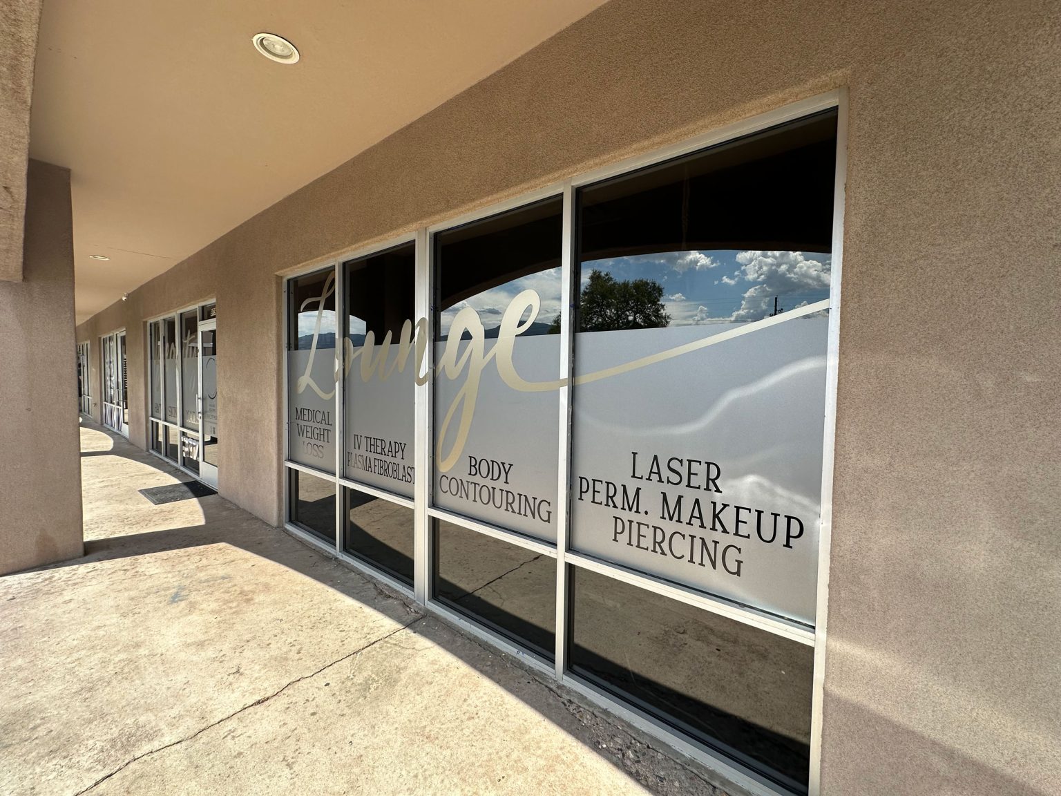 Sedona-Sign-Company-Cottonwood-Collective-Beauty-Lounge-Window-Art-Cut-Vinyl-frosted-privacy-film-Window-Graphics-23