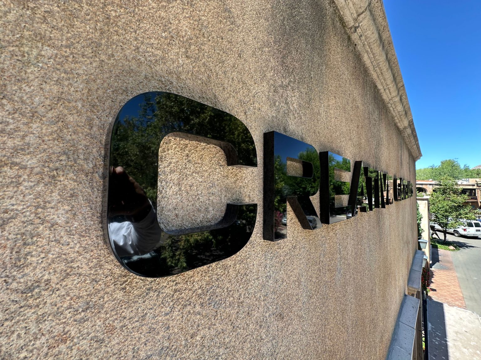 Sedona-Sign-Company-Creative-Gateways-Acrylic-Dimensional-Letters-13