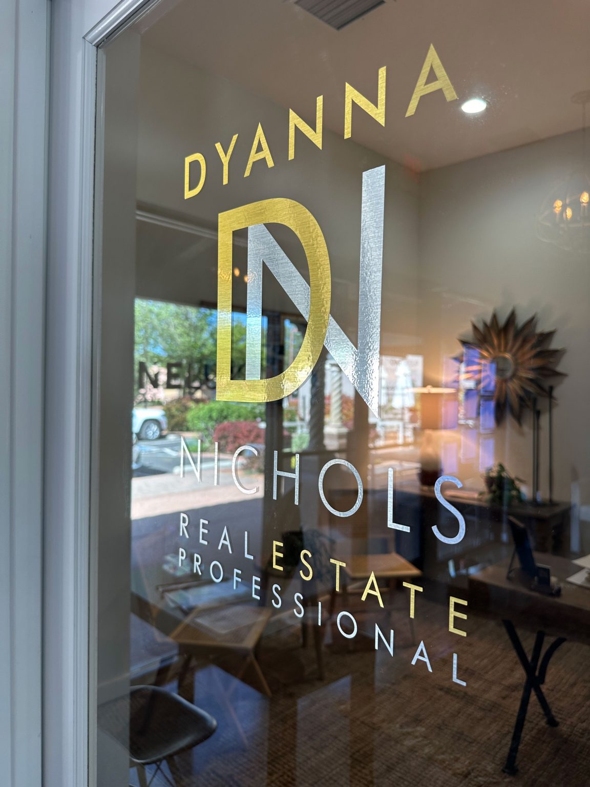 Sedona-Sign-Company-Dyanna-Nichols-cut-Gold-vinyl-Window-Graphics-44