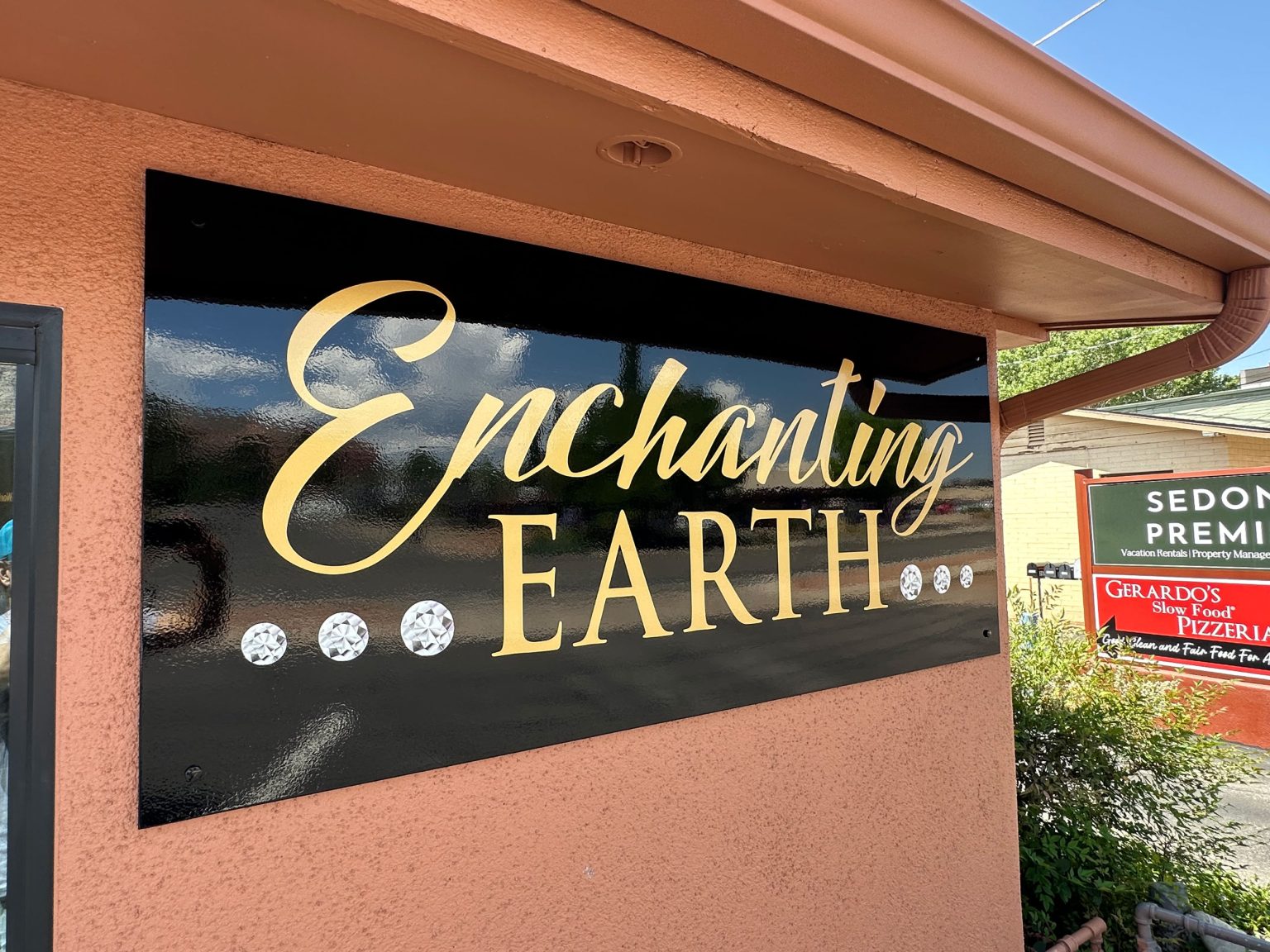 Sedona-Sign-Company-Enchanting-Earth-Painted-and-Cut-Vinyl-Wall-Sign-10
