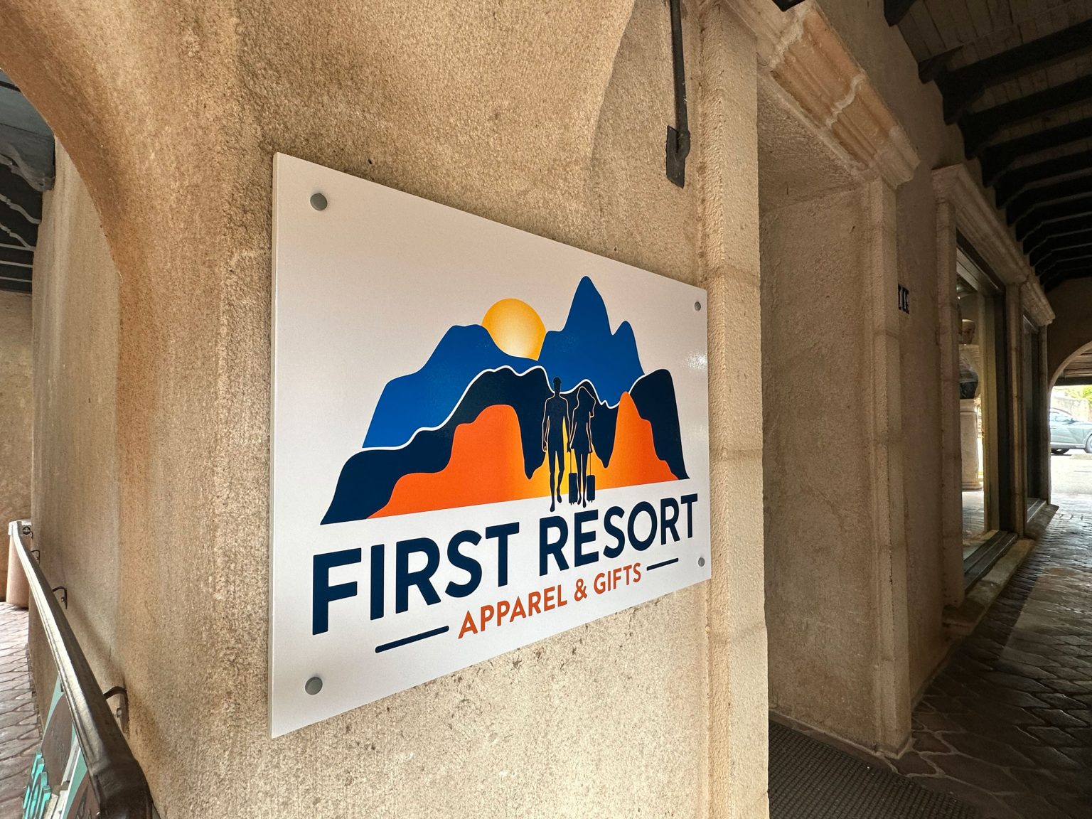 Sedona-Sign-Company-First-Resort-Printed-Vinyl-Wall-Sign-11