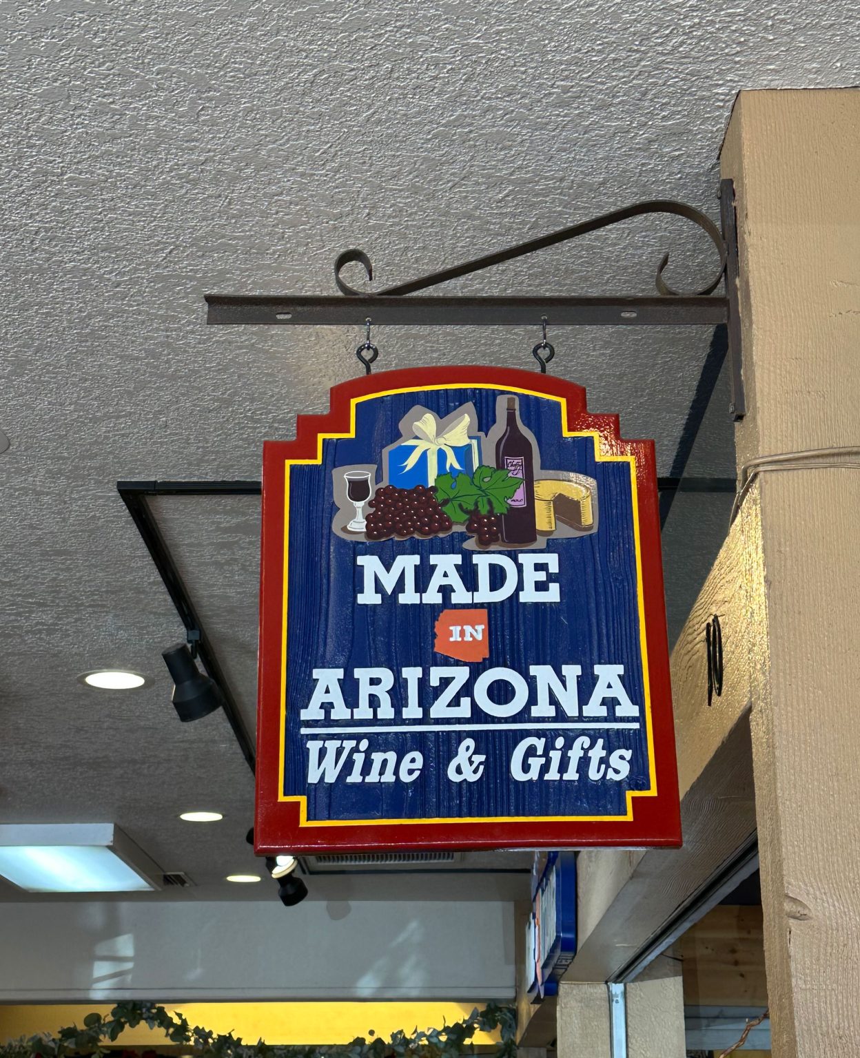 Sedona-Sign-Company-Made-in-Arizona-HDU-Routed-Hanging-Sign-9