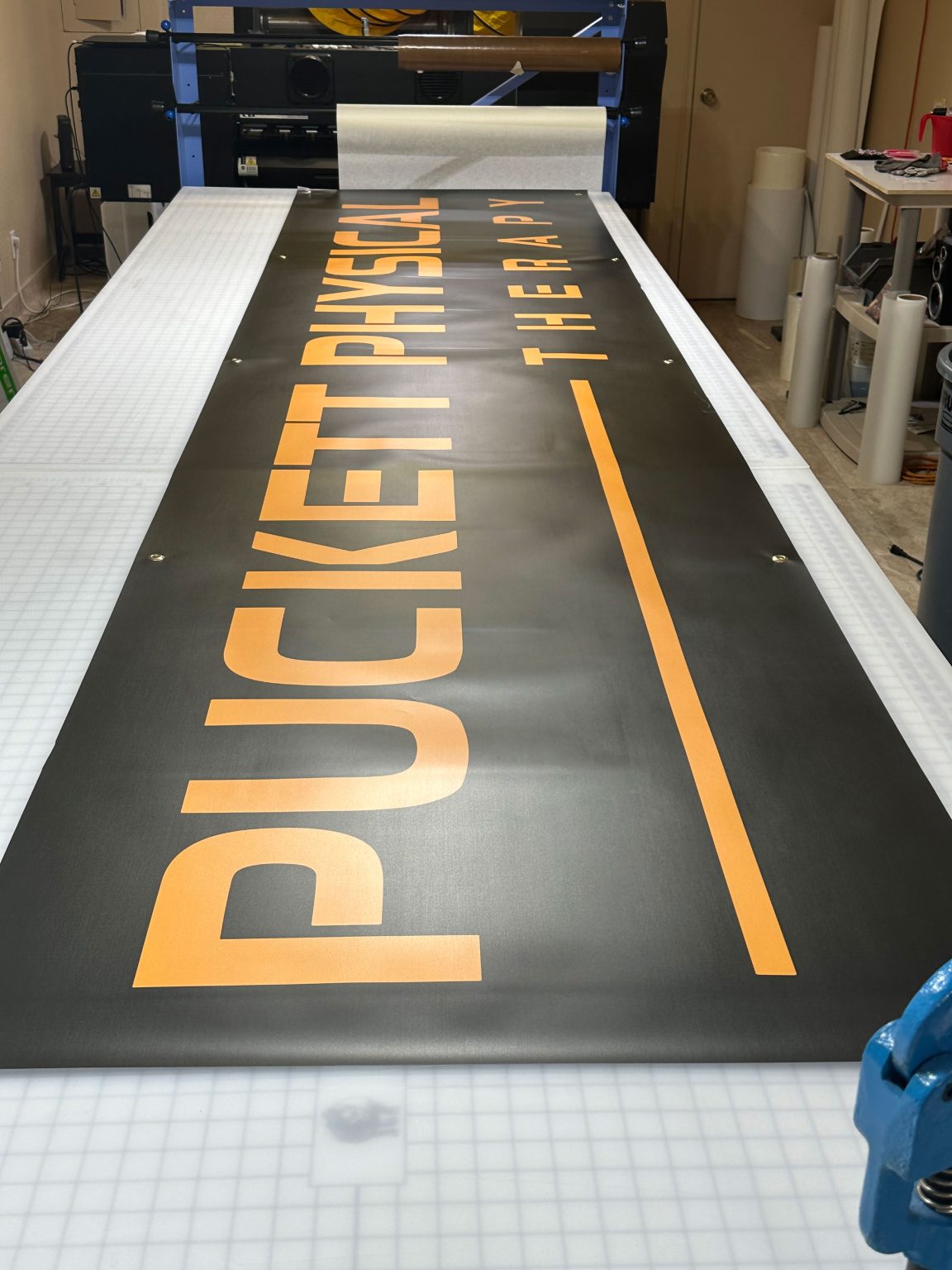 Sedona-Sign-Company-Puckett-Physical-Therapy-Banner-12