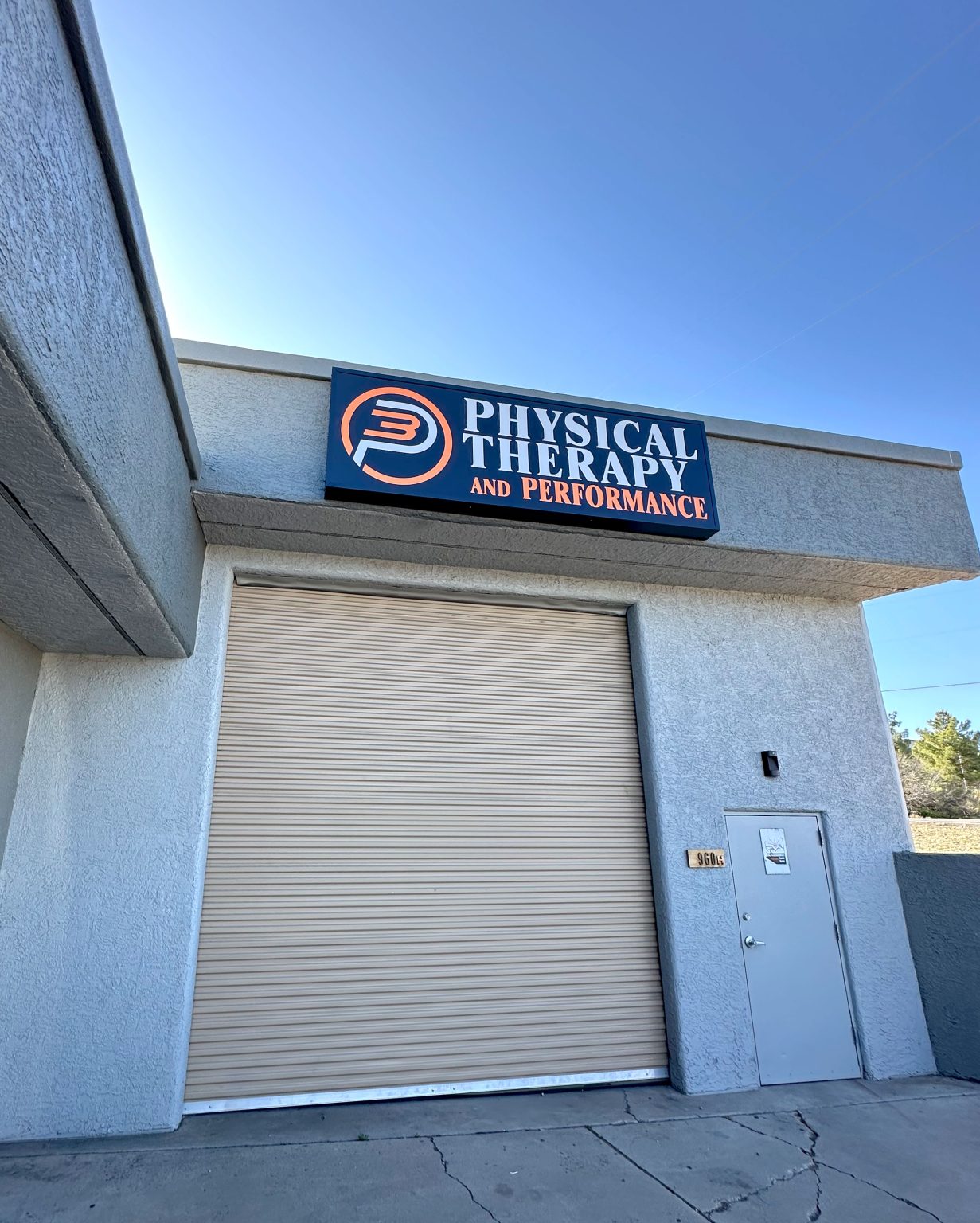 Sedona-Sign-Company-Puckett-Physical-Therapy-Light-Cabinet-Wall-Sign-23