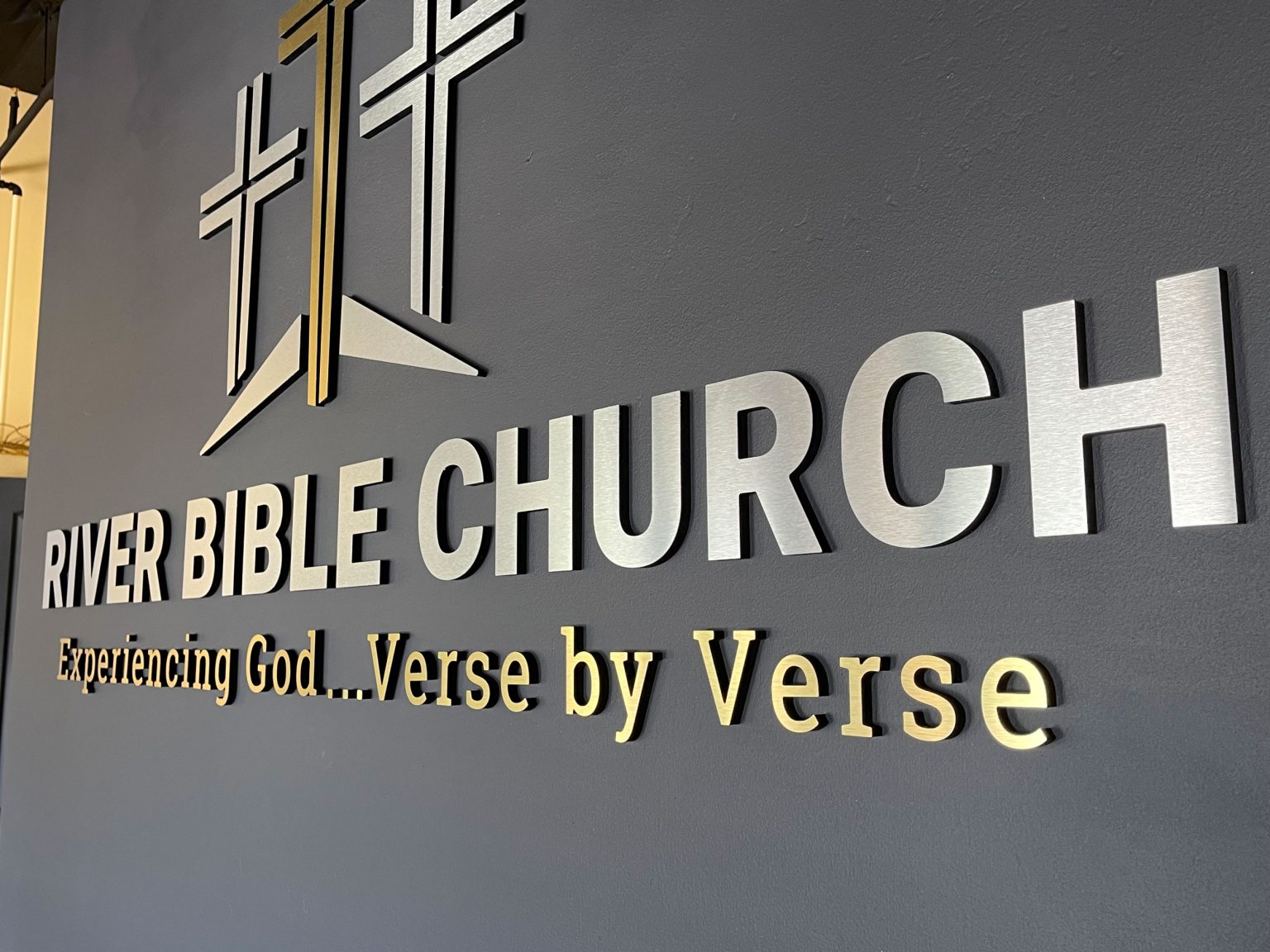 Sedona-Sign-Company-River-Bible-Church-Cottonwood-Arizona-Acrylic-Dimensional-Letters-12