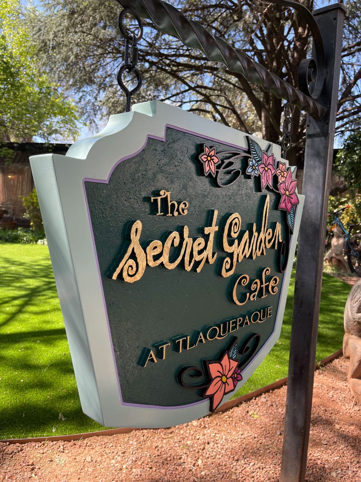 Sedona-Sign-Company-Secret-Garden-Sedona-Tlaquepaue-HDU-Routed-Sign-5