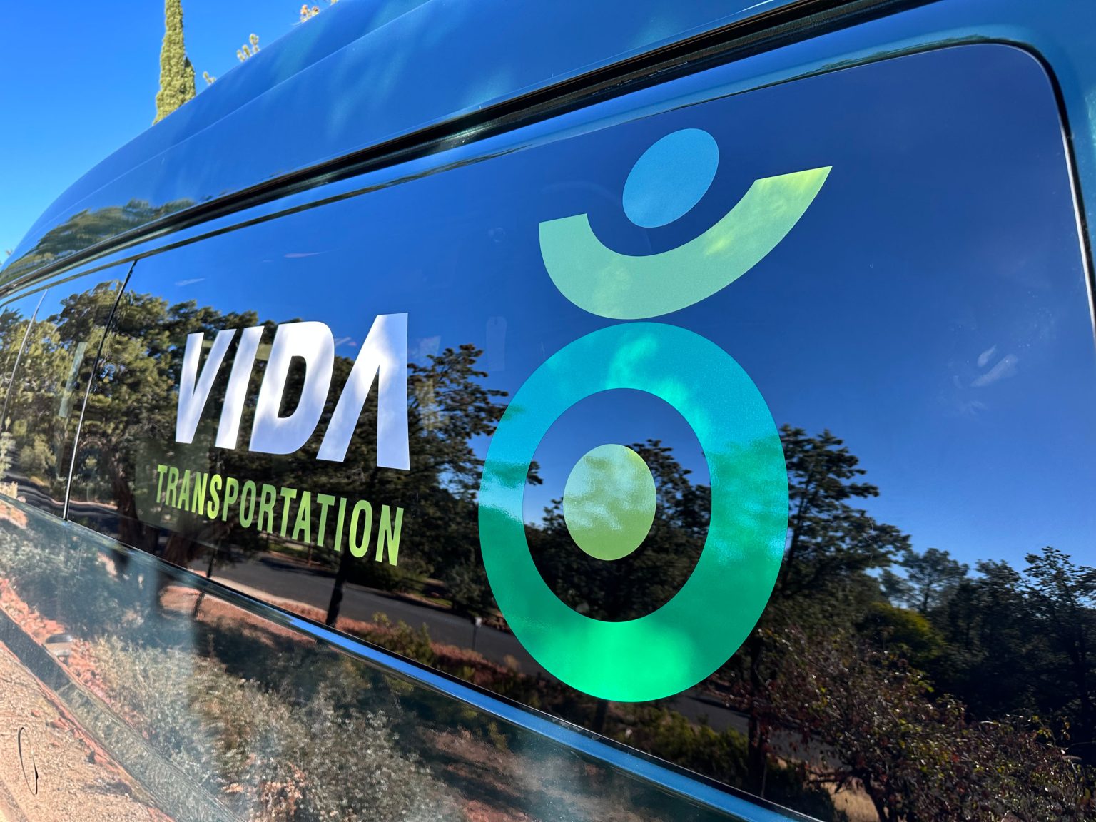Sedona-Sign-Company-Vida-Transport-Van-Graphics-Vehicle-Graphics-23