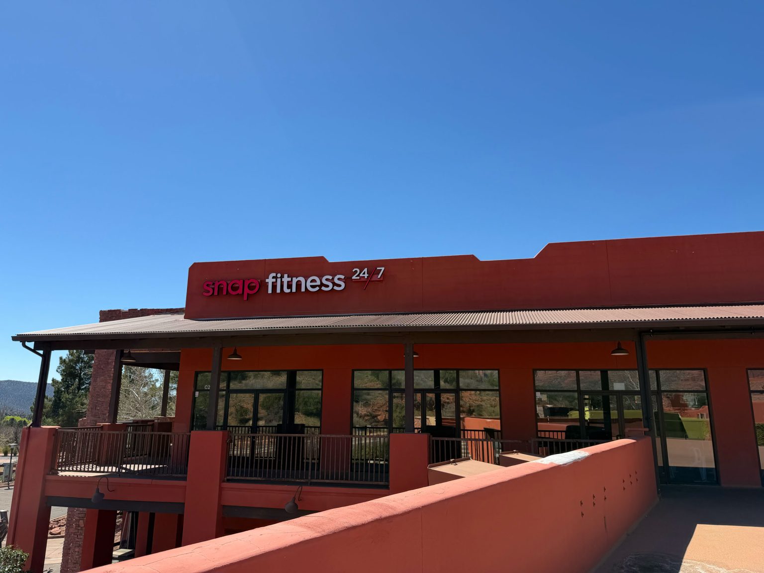 Sedona-Sign-Company-Wall-channel-letters-Snap-Fitness